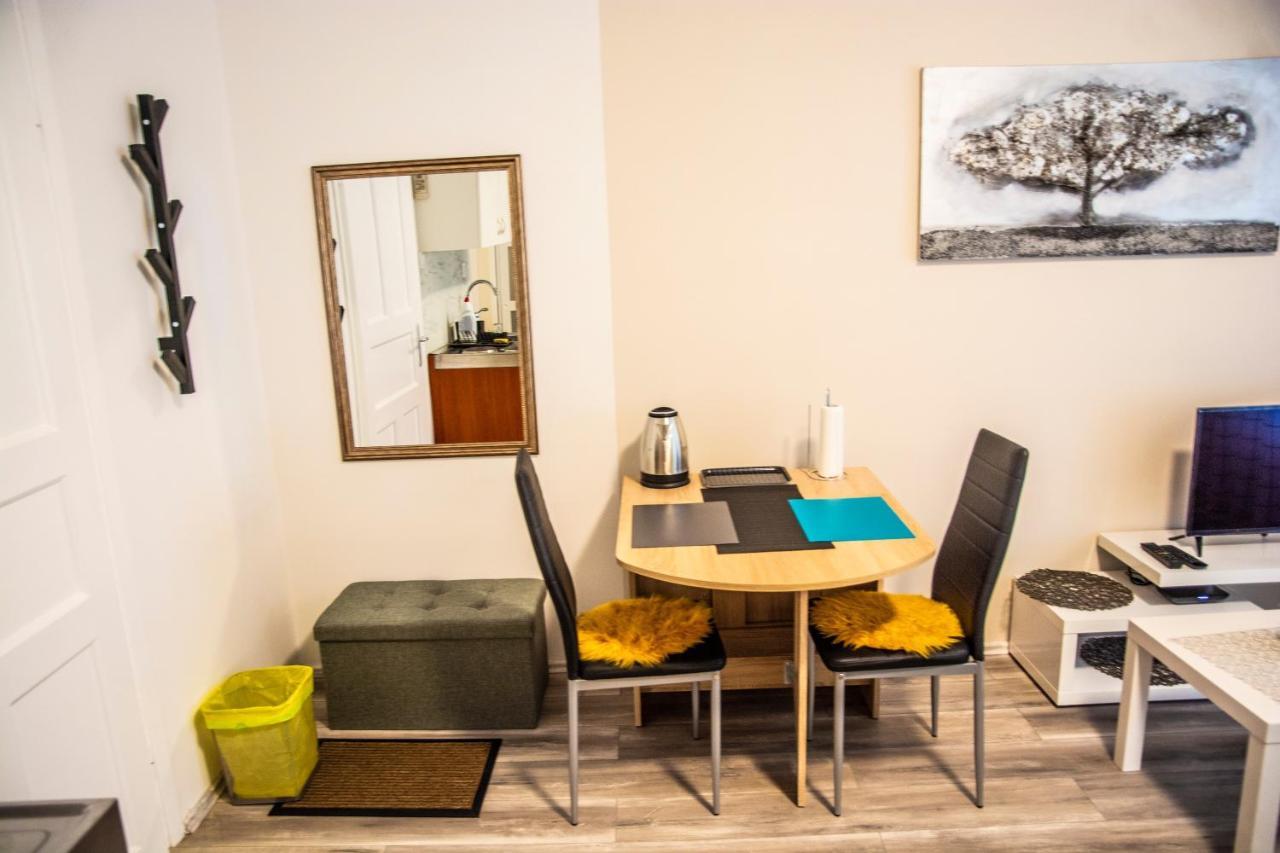 Apartment & Room Eni Zagrzeb Zewnętrze zdjęcie